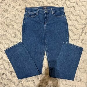 NYMJ woman’s Marilyn Street lift X tuck technology size 10 like new